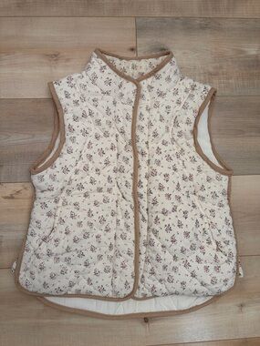 Cream Floral Quilted Vest with Tan Trim